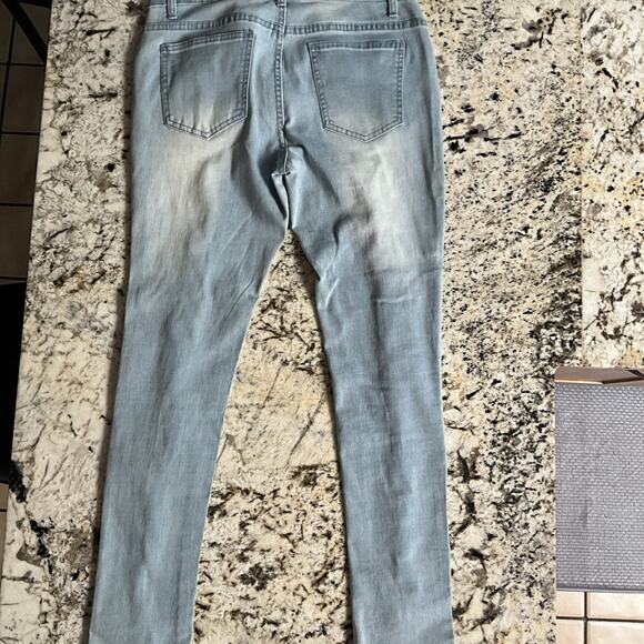 easel womens jeans - Picture 4 of 4